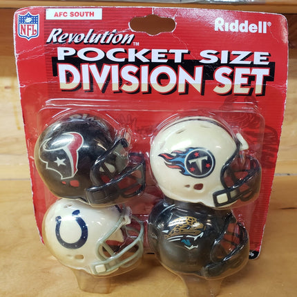 Riddell Revolution Pocket Size Division - GT - Wholesale.com
